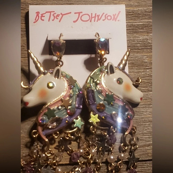 BETSEY JOHNSON Retired Long Dangling Unicorn Enamel AB Crystals Earrings NEW NWT - Picture 2 of 7